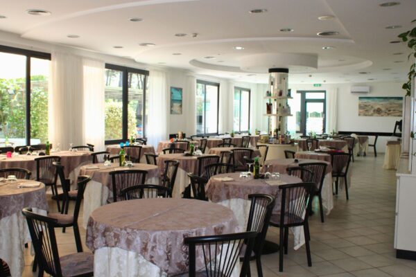 Family hotel cesenatico sayonara