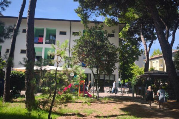 hotel sayonara cesenatico fronte pineta (3)